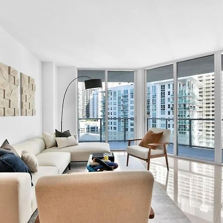 Lovely Upscale Condo Gorgeous View 2Bd 2Bath In Brickell Miami Dış mekan fotoğraf