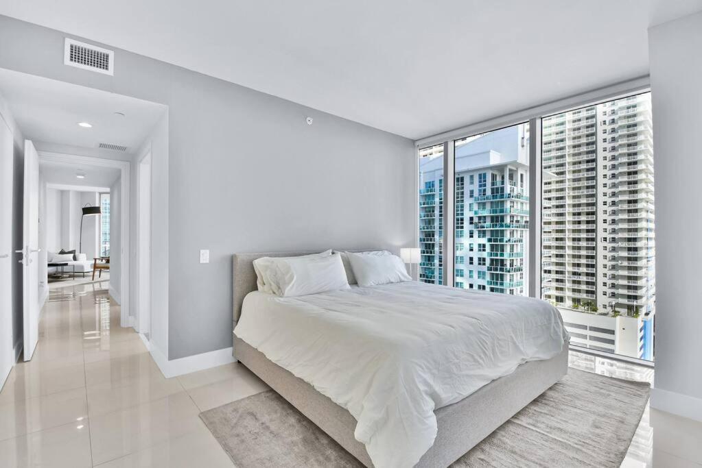 Lovely Upscale Condo Gorgeous View 2Bd 2Bath In Brickell Miami Dış mekan fotoğraf