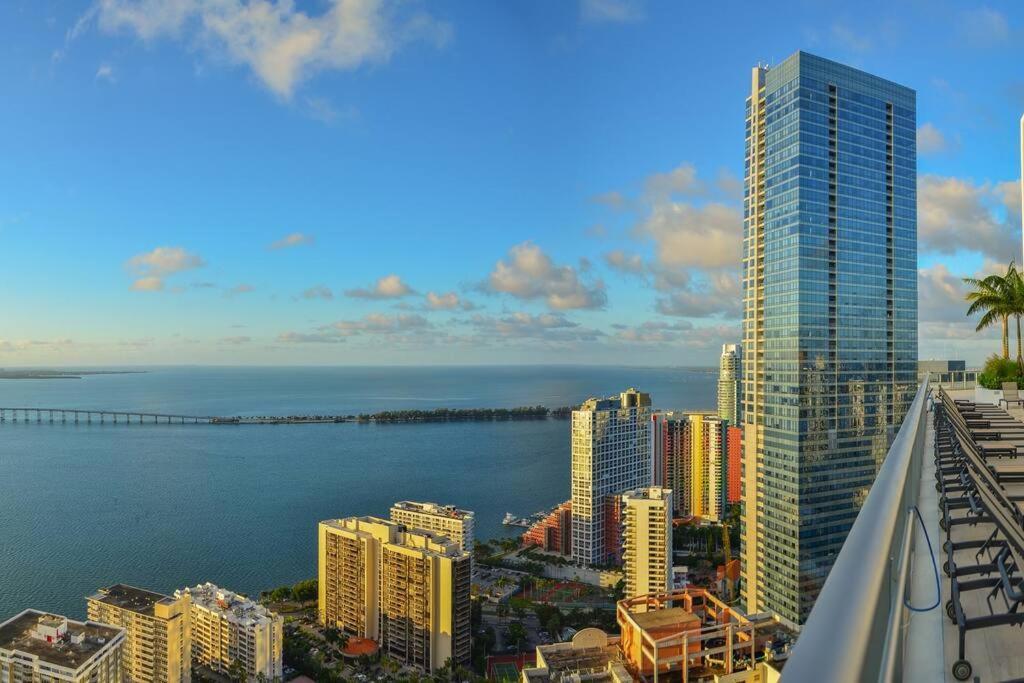 Lovely Upscale Condo Gorgeous View 2Bd 2Bath In Brickell Miami Dış mekan fotoğraf