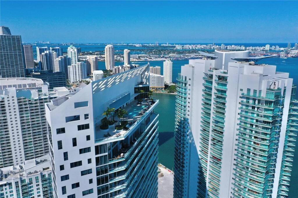 Lovely Upscale Condo Gorgeous View 2Bd 2Bath In Brickell Miami Dış mekan fotoğraf