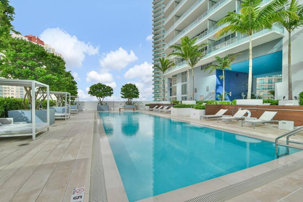 Lovely Upscale Condo Gorgeous View 2Bd 2Bath In Brickell Miami Dış mekan fotoğraf